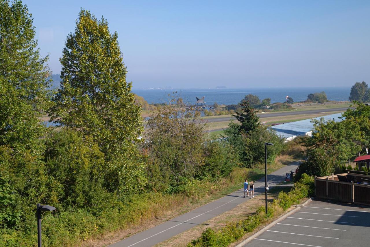 Bayview Hotel Courtenay Exterior photo